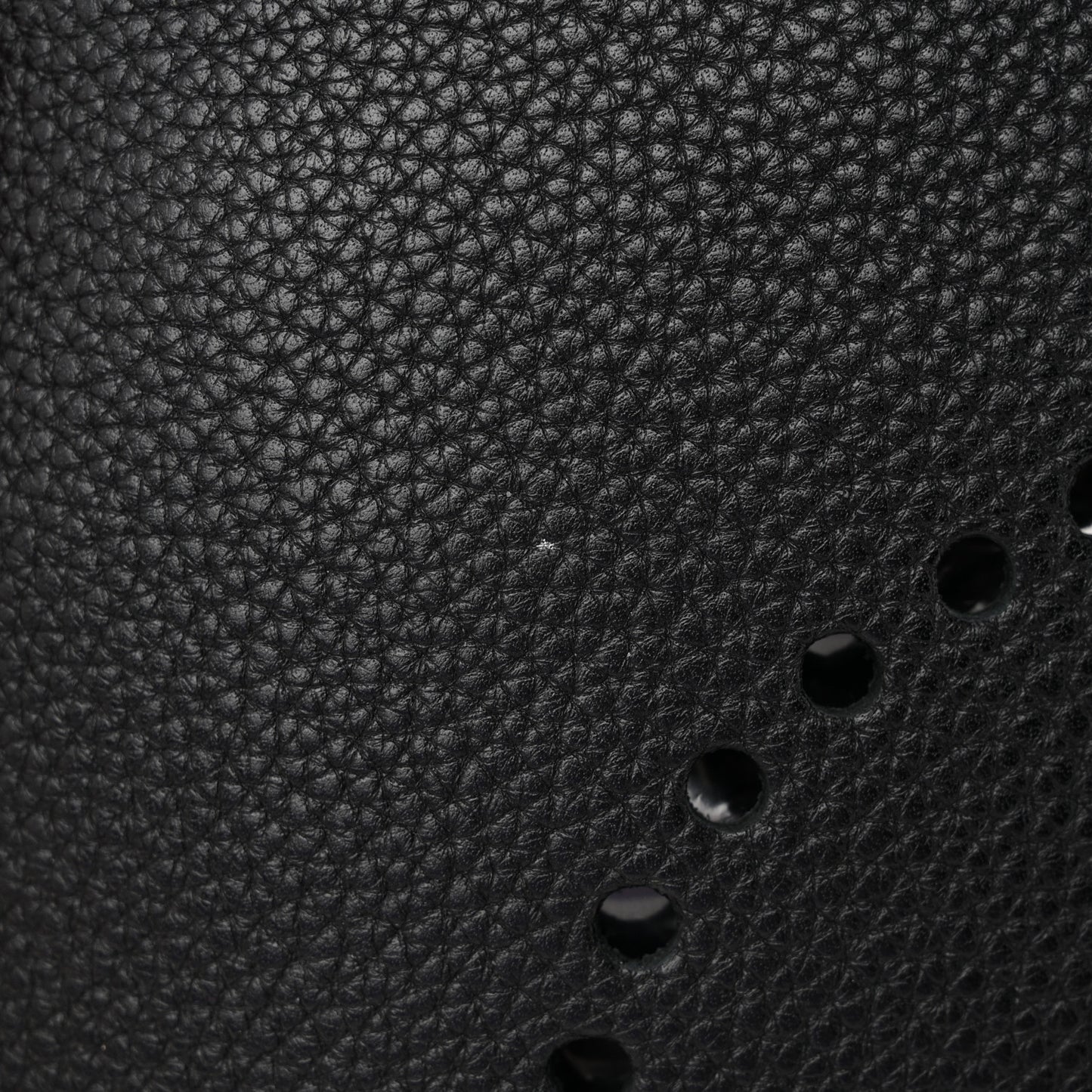 Taurillon Clemence Evelyne III GM Black