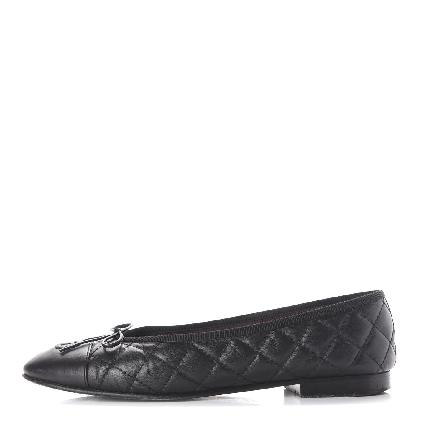 Aged Calfskin Quilted CC Cap Toe Ballerina Flats 39 Black