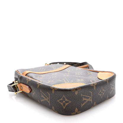 Louis Vuitton Monogram Danube 21 4 of 9