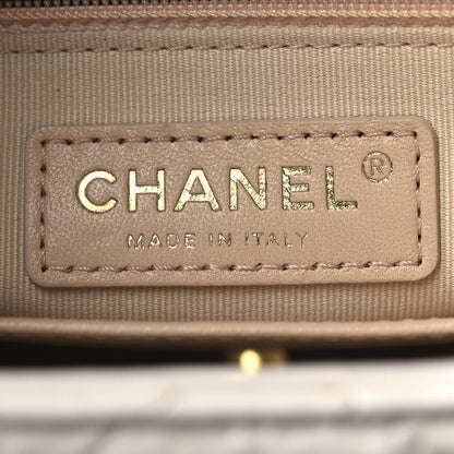 Chanel Shiny Crumpled Calfskin Quilted Wavy CC Hobo  White 6 of 13