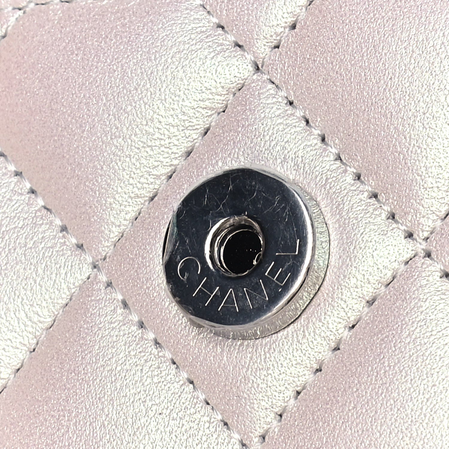 Chanel Iridescent Lambskin Quilted Coco Bow Clutch With Chain White 10 of 12
