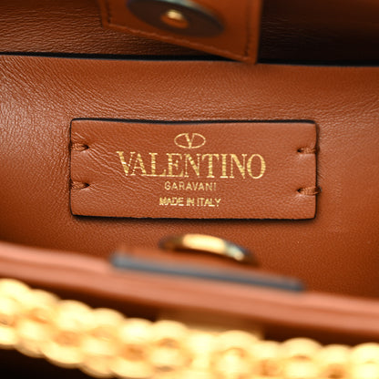 Valentino Garavani Denim Small Roman Stud The Handle Bag Light Denim Selleria 7 of 10