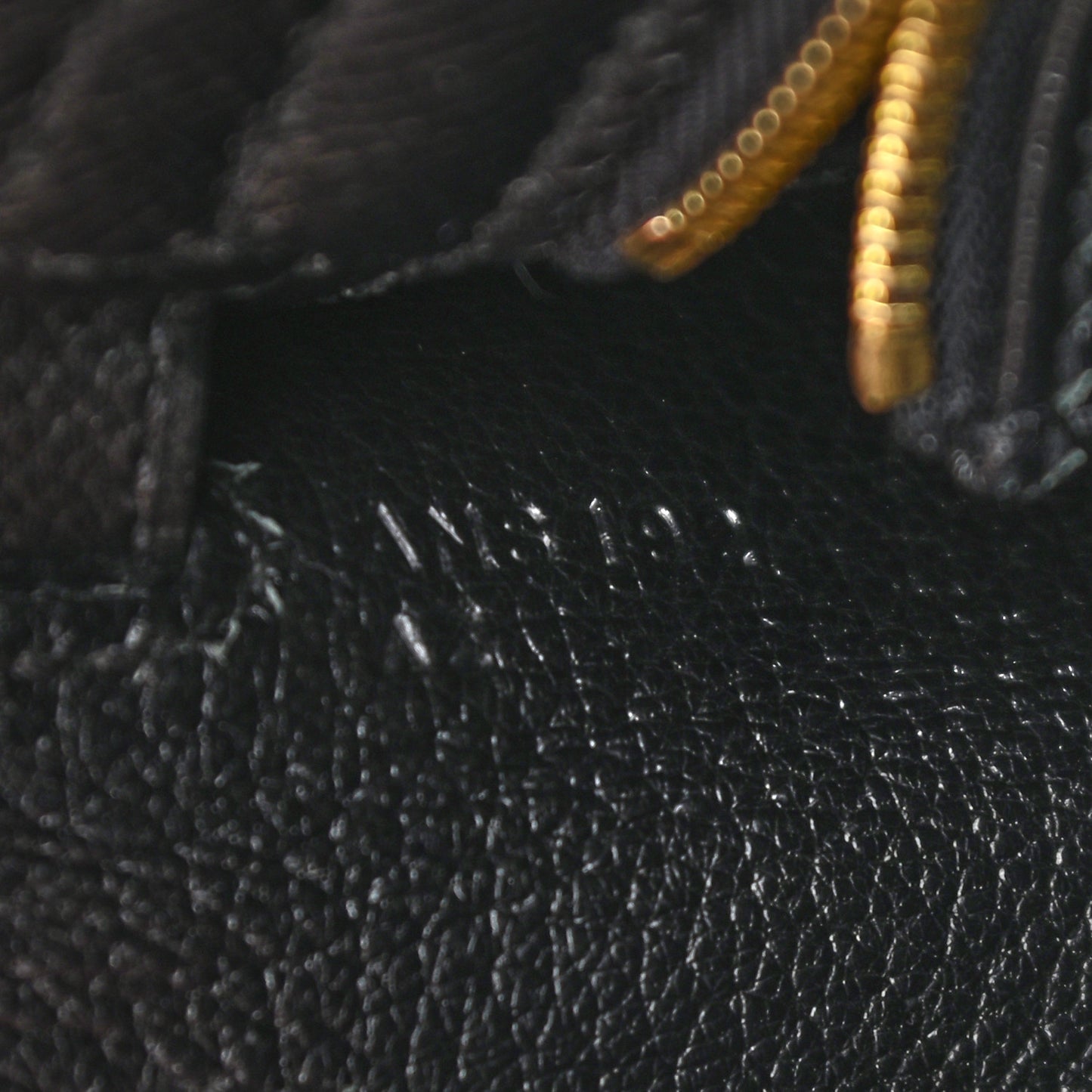 Epsom Kelly Sellier 25 Black