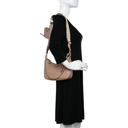 Prada Saffiano Lux Re-Edition 2005 Shoulder Bag Cammeo 2 of 13