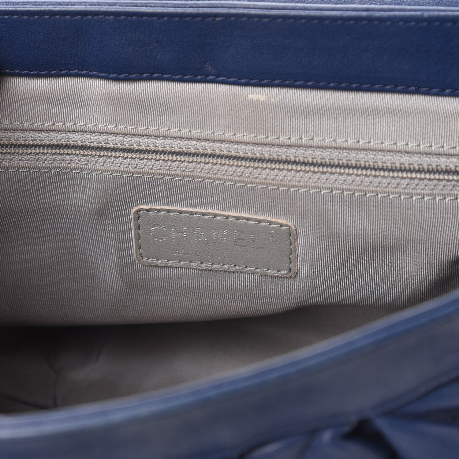 Chanel Washed Lambskin Quilted Medium Chain Around Messenger Blue 8 of 11