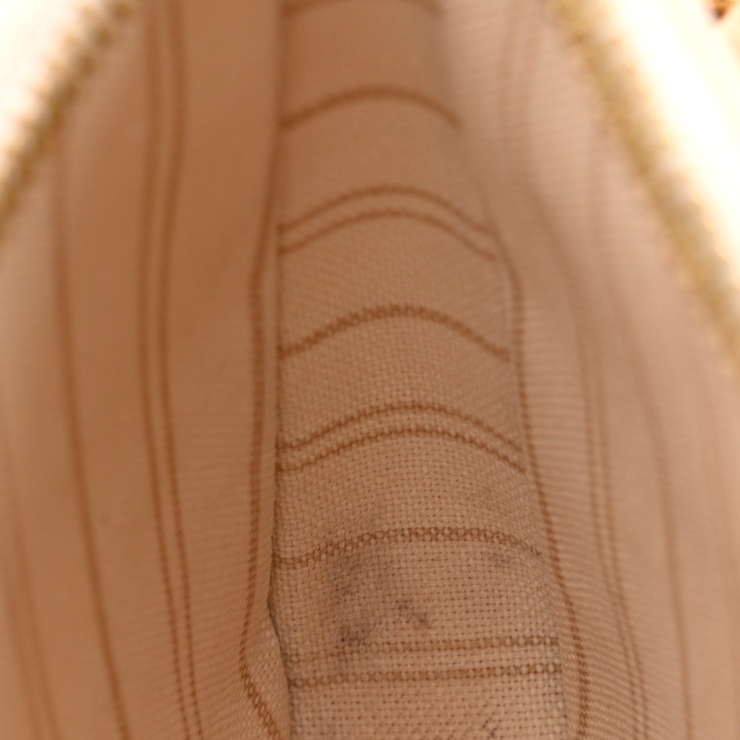 Louis Vuitton Empreinte Easy Pouch On Strap Cream 13 of 13