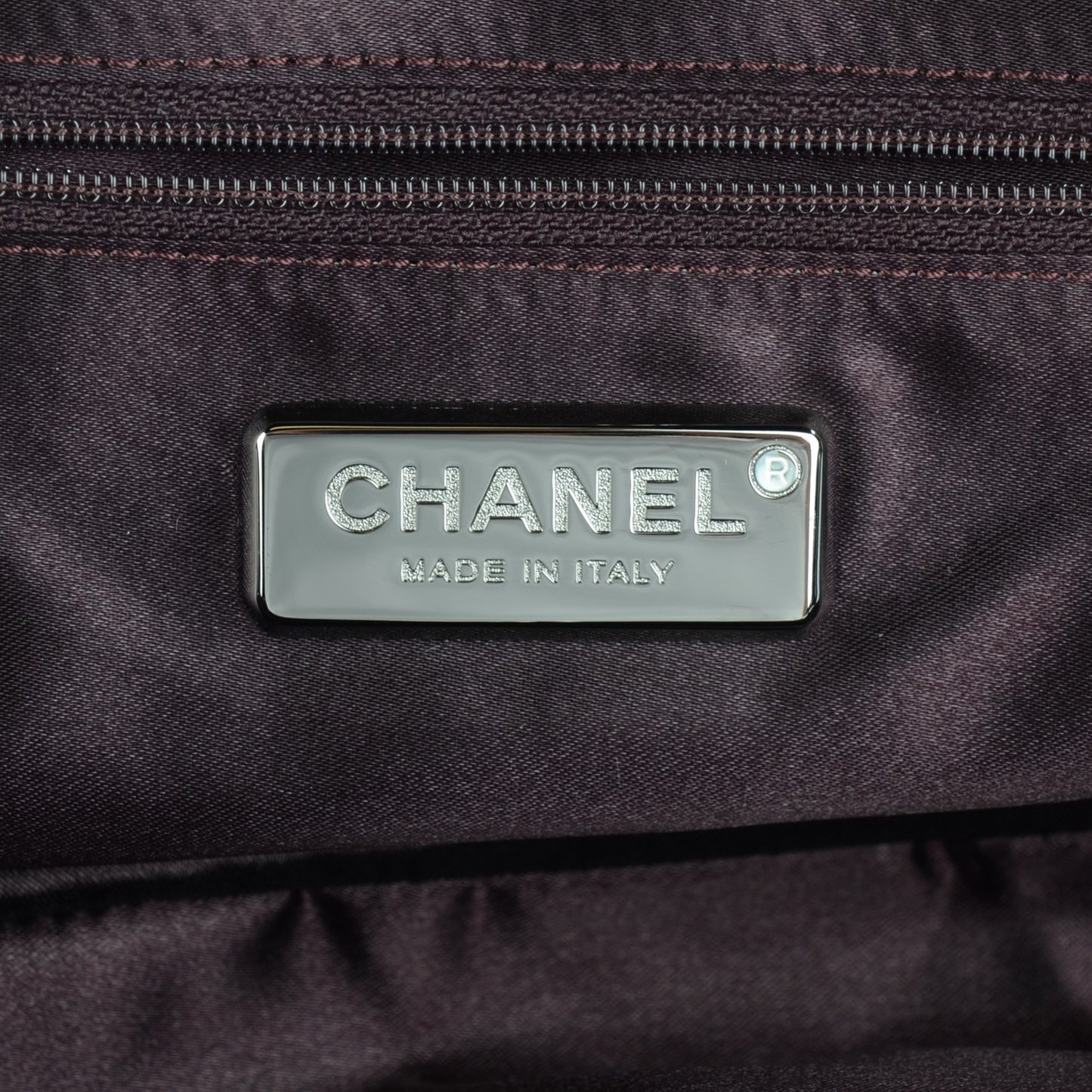 Lambskin Embroidered Frame Bag Violet Fonce