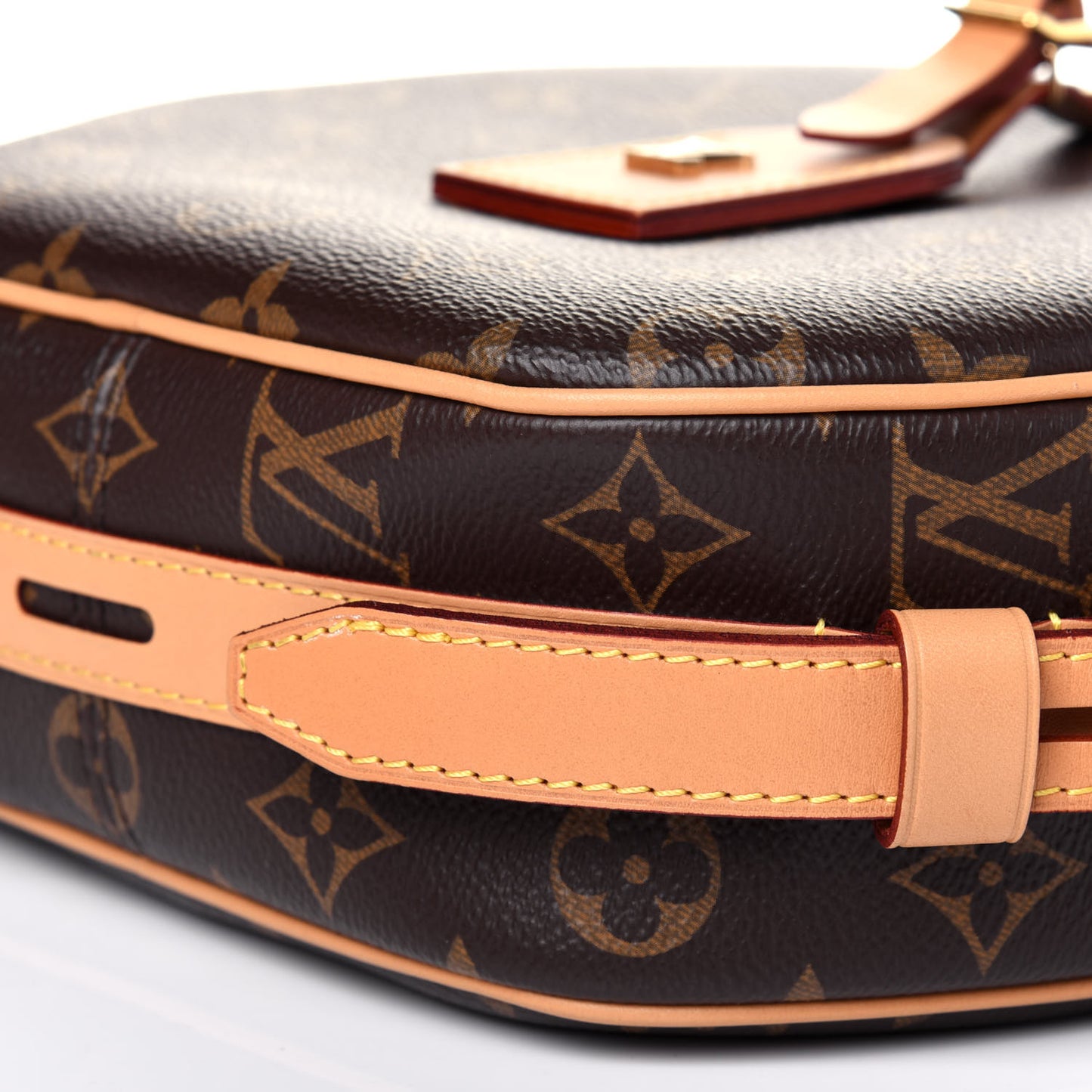 Monogram Boite Chapeau Souple