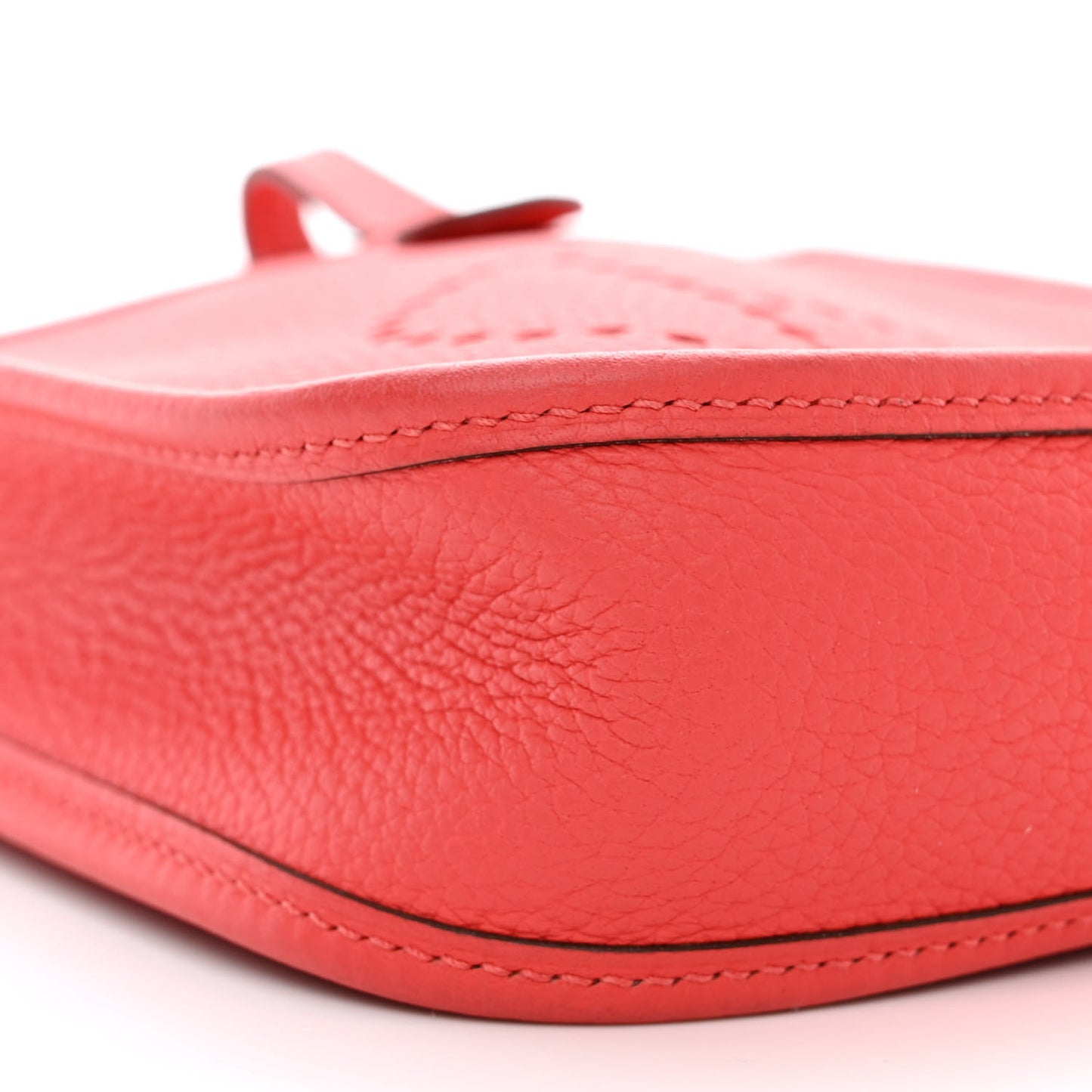 Taurillon Clemence Evelyne TPM Rouge Pivoine