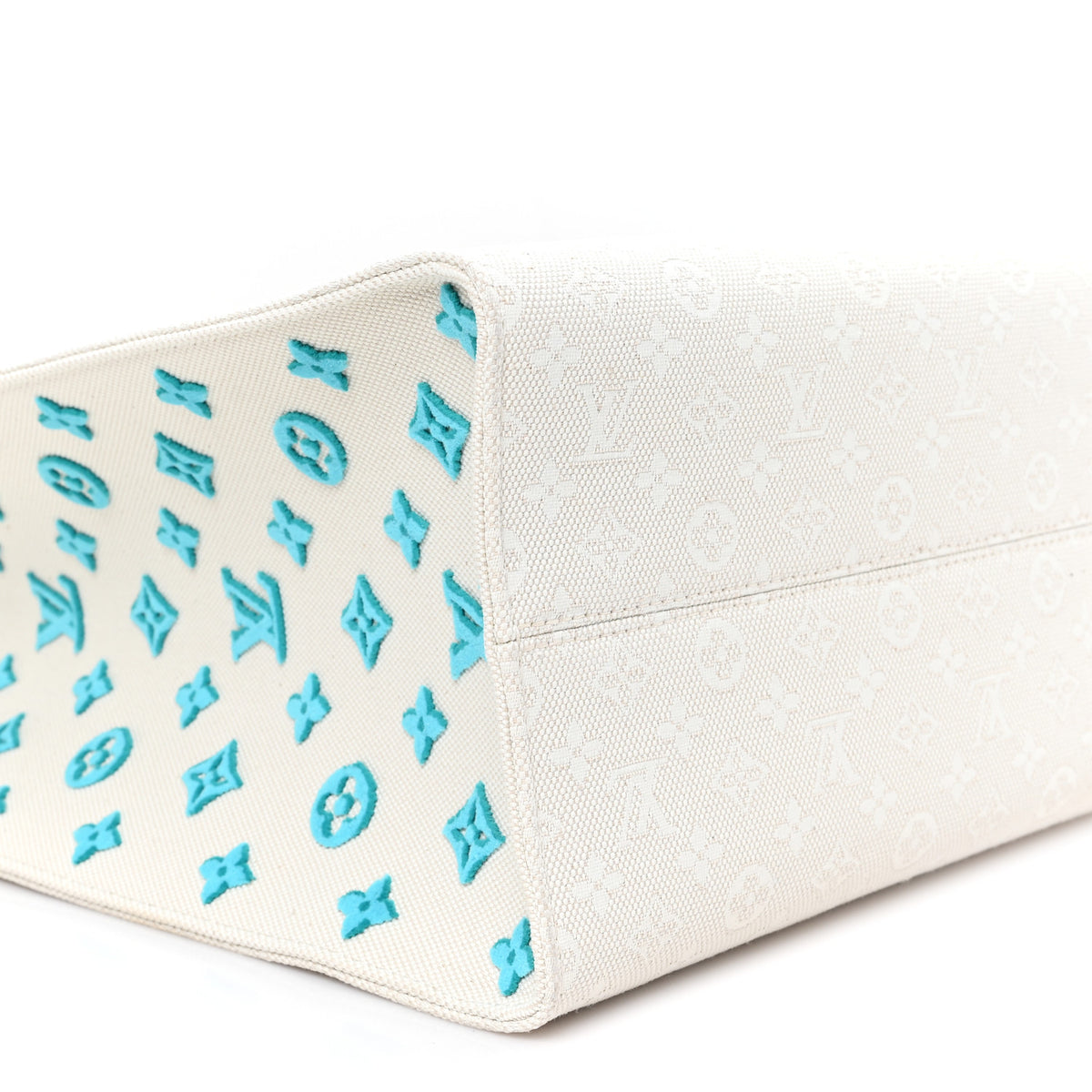Louis Vuitton Jacquard Monogram Miami Onthego GM 8 of 10