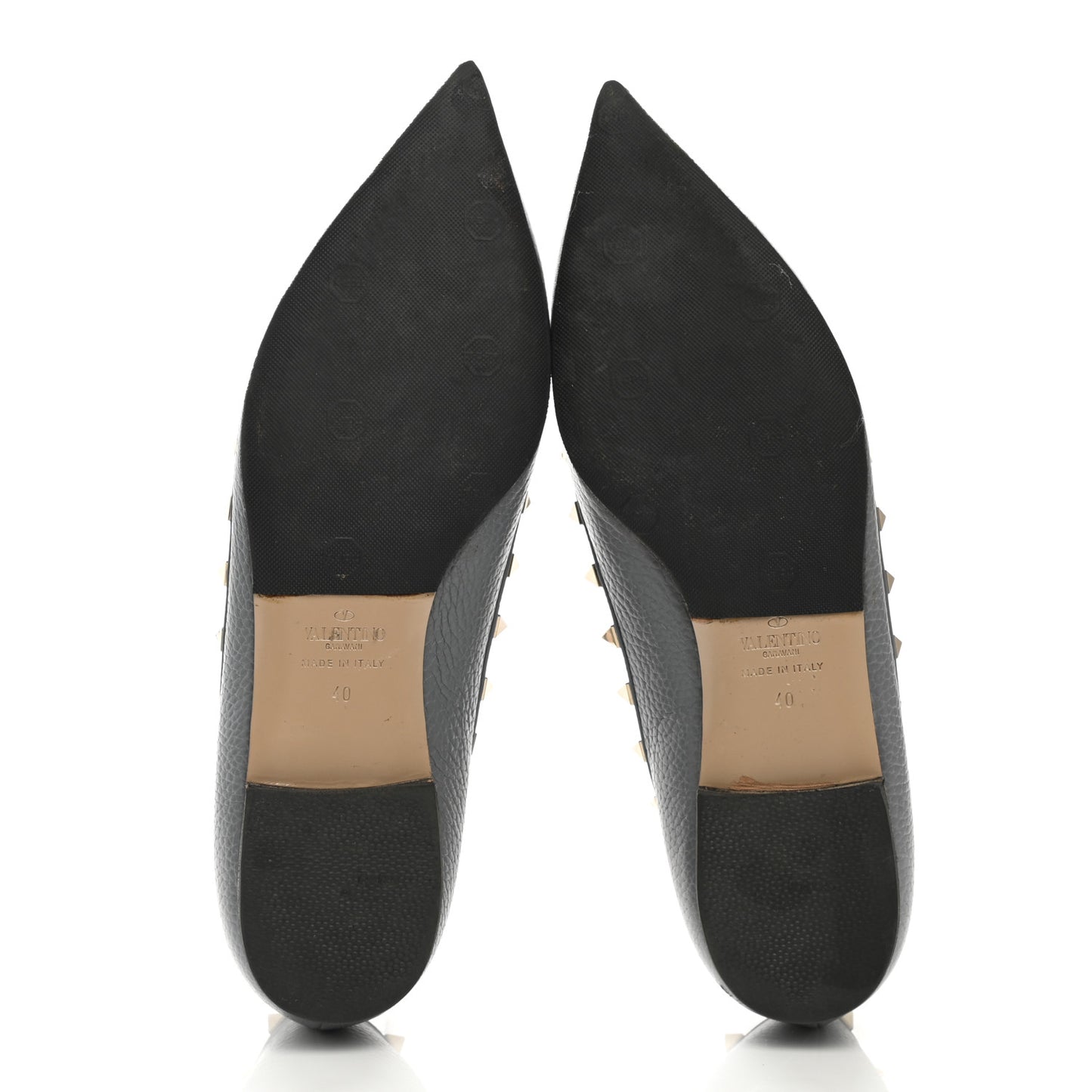Pebbled Calfskin Rockstud Ballerina Flats 40 Light Stone