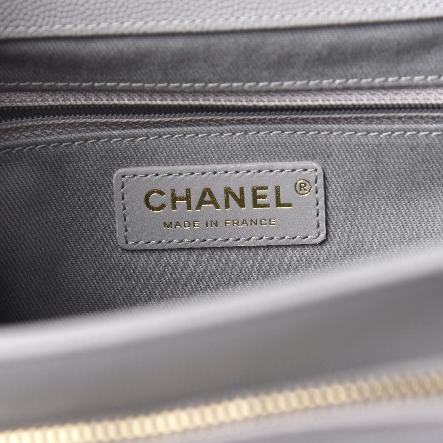 Caviar Quilted Medium Business Affinity Flap Grey