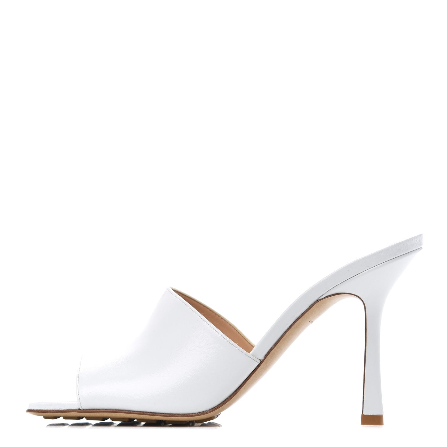 Lambskin Stretch Mule Sandals 38 Optic White