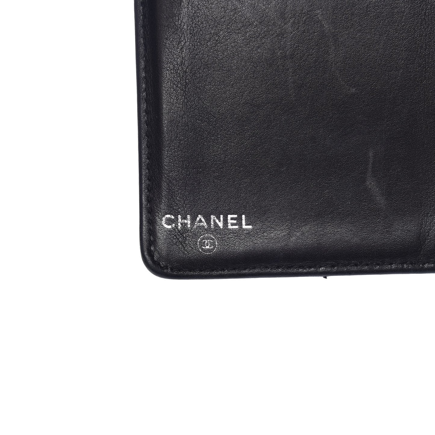 Lambskin Embossed Logo Yen Wallet Black