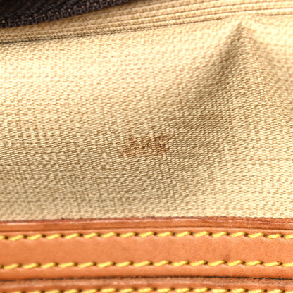 Louis Vuitton Monogram Reporter PM 8 of 28