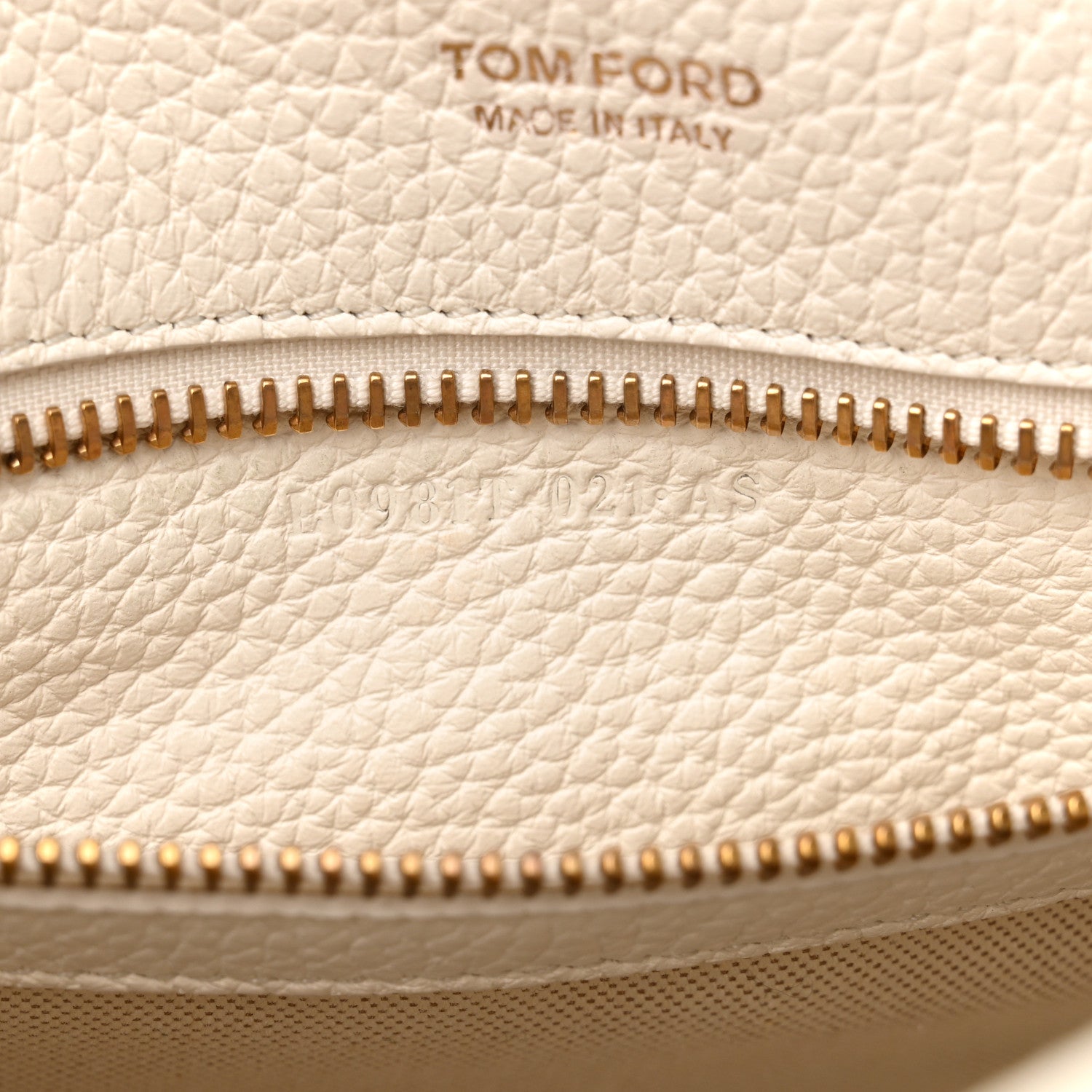 Tom Ford Grained Calfskin Large T Clasp Tara Crossbody Bag White 7 of 13