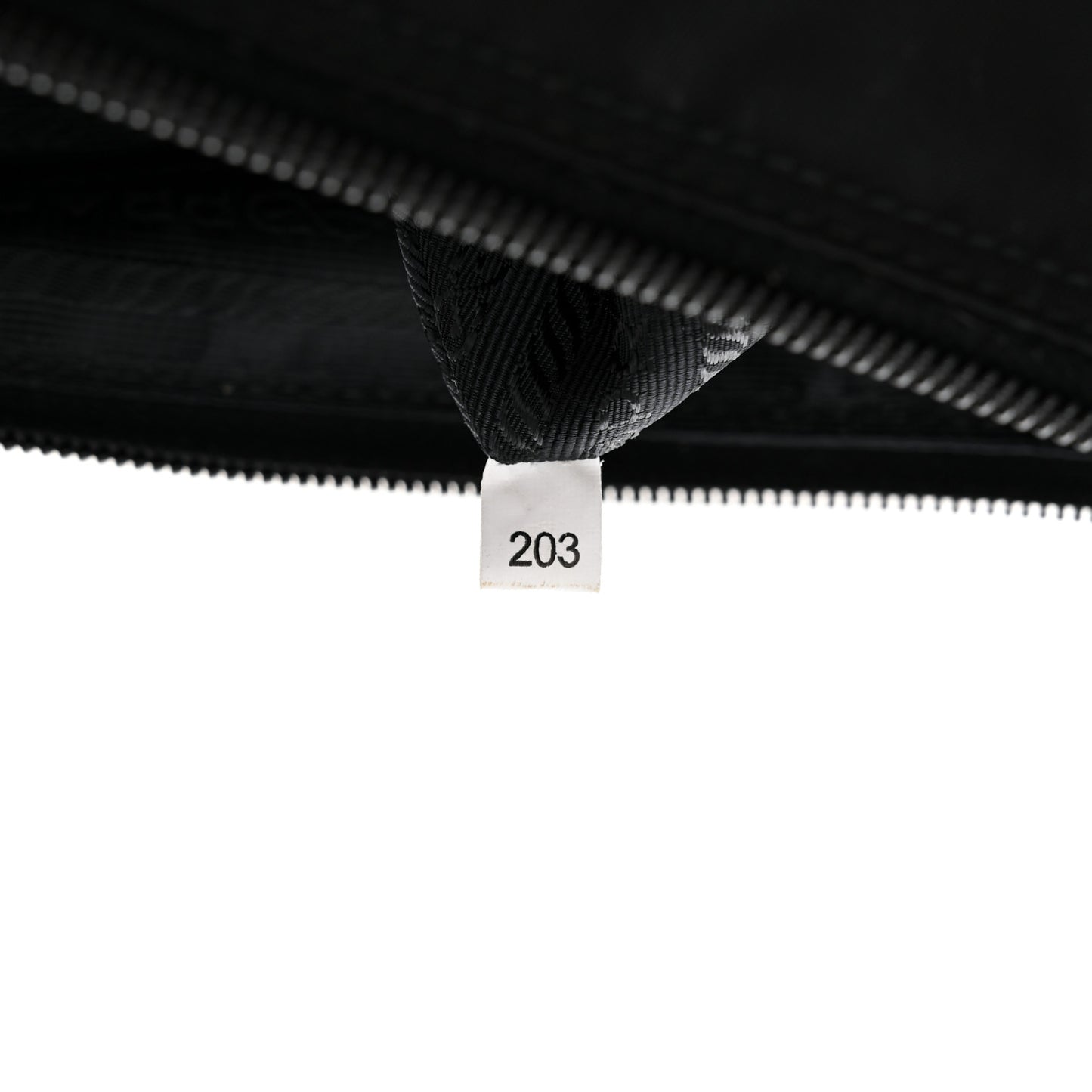 Tessuto Nylon Saffiano Flat Messenger Bag Black