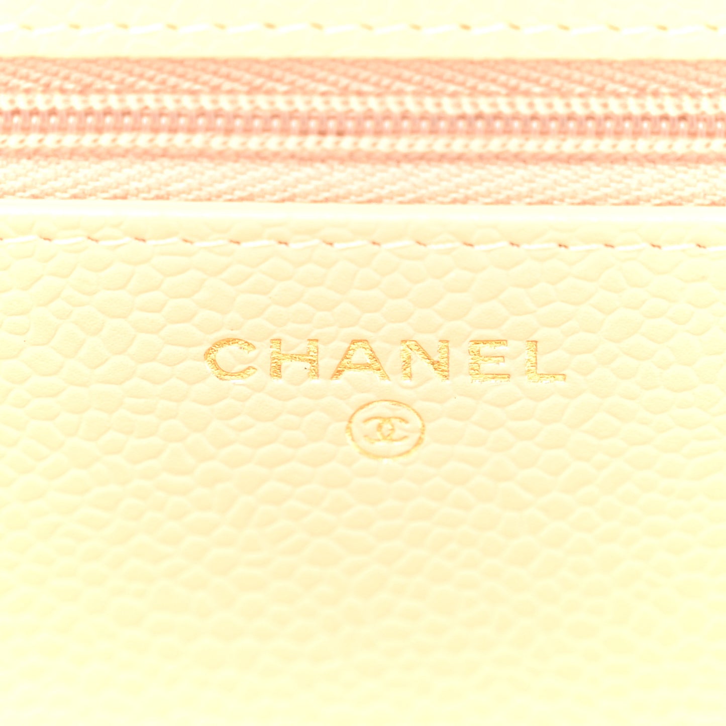 Caviar Quilted Wallet on Chain WOC Beige