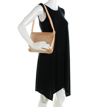 Louis Vuitton Vernis Thompson Street Beige 2 of 7