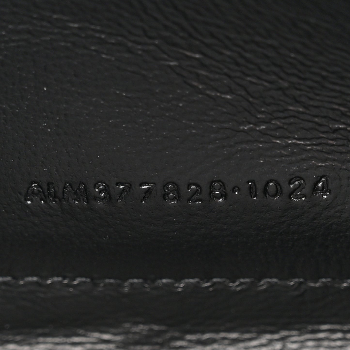Grain De Poudre Matelasse Chevron Monogram Monochrome Chain Wallet Black