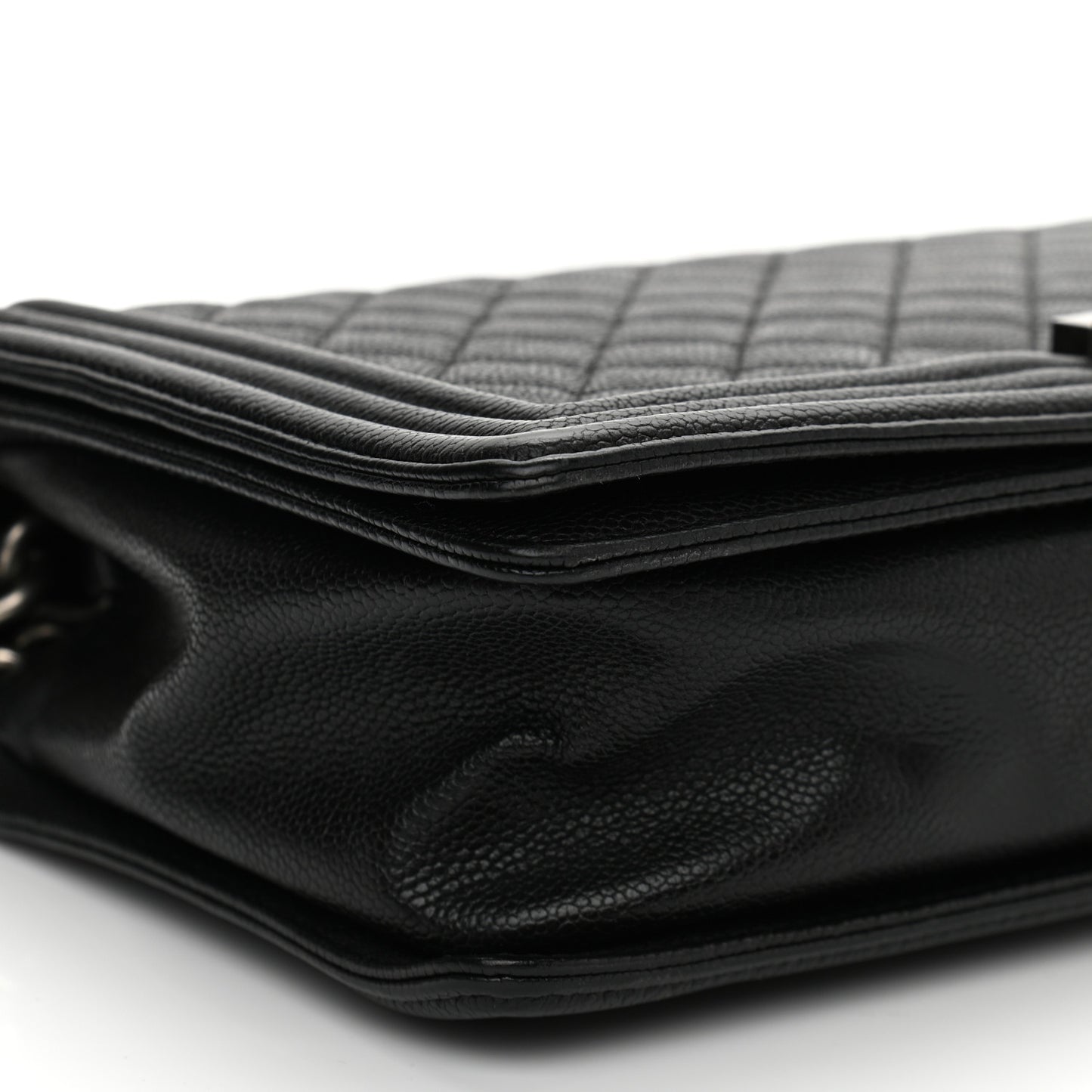 Caviar Quilted New Medium Boy Flap Black