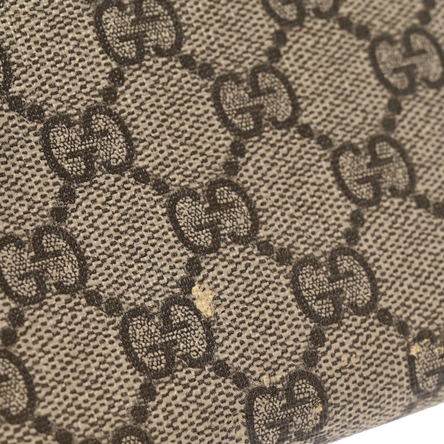 GG Supreme Monogram GG Pierce Chain Clutch Wallet Pink