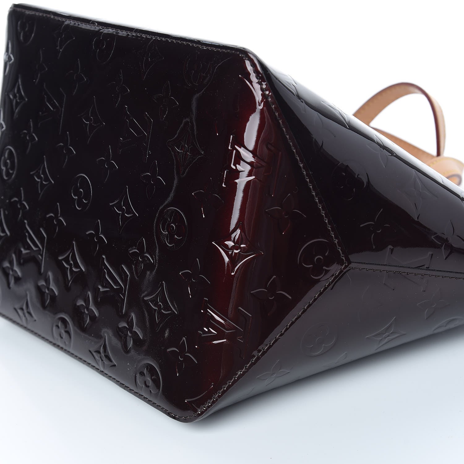 Louis Vuitton Vernis Bellevue PM Amarante 9 of 10