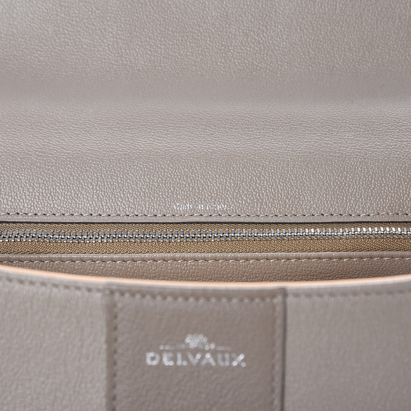 Grained Calfskin MM Brillant Satchel Camaieux Tourterelle