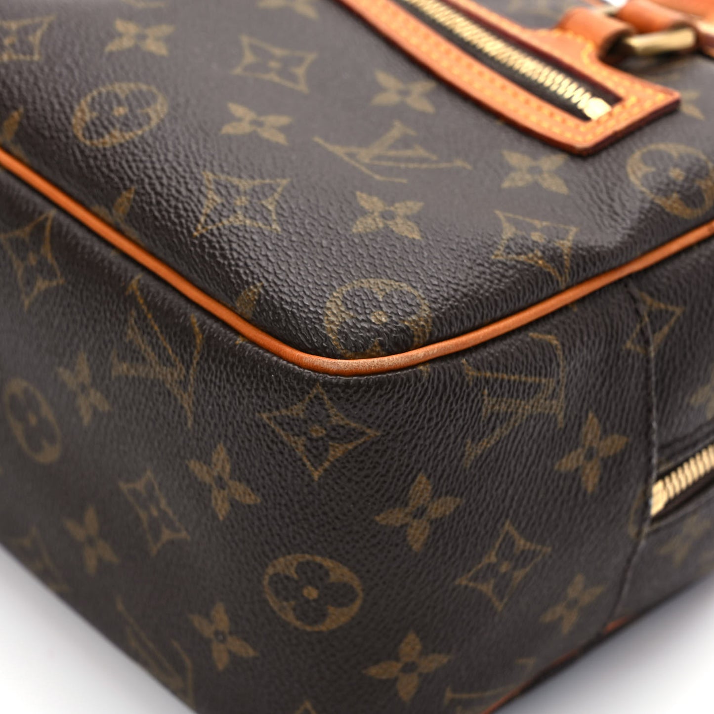 Monogram Cite MM