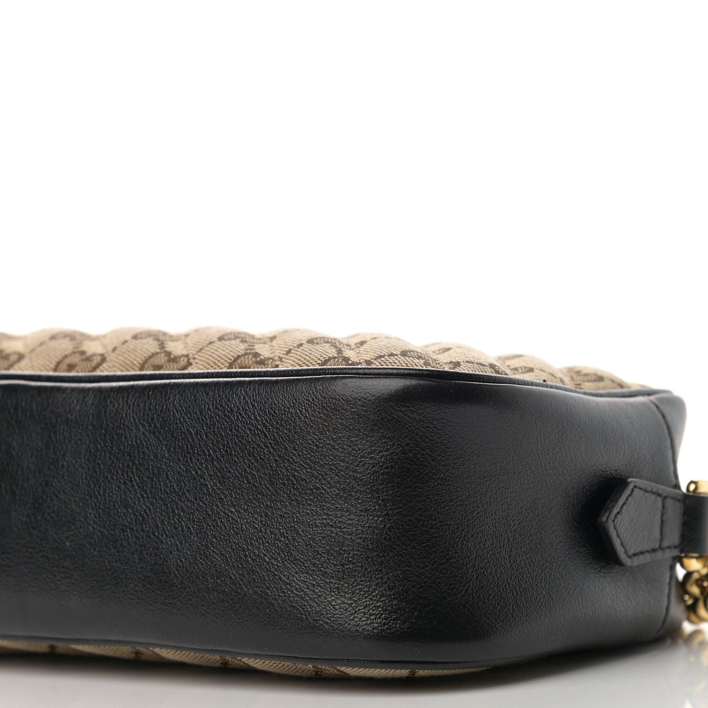Monogram Matelasse Diagonal Small GG Marmont Chain Shoulder Bag Beige Black