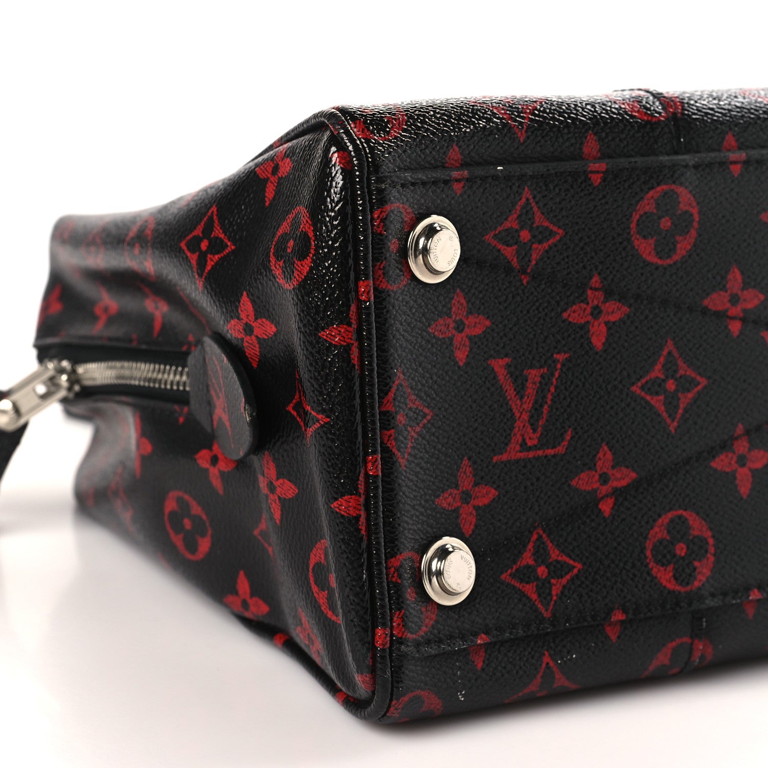 Louis Vuitton Monogram Infrarouge Dora Soft MM 7 of 10