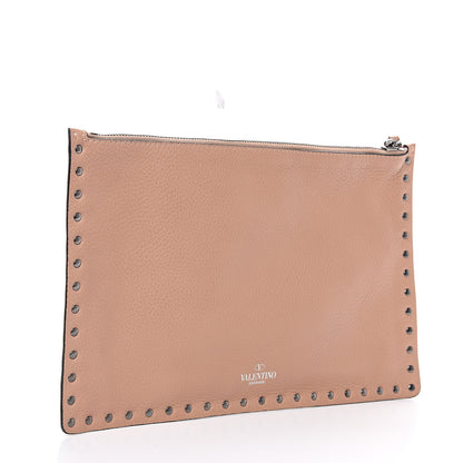 Valentino Garavani Pebbled Calfskin Large Rockstud Zip Pouch Skin Sorbet 2 of 7