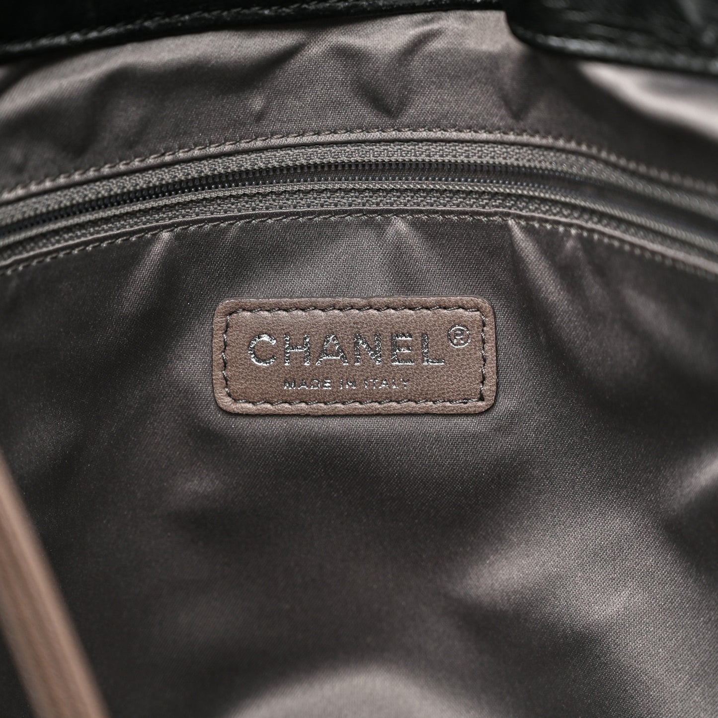 Crinkled Coated Canvas Le Marais Hobo Black