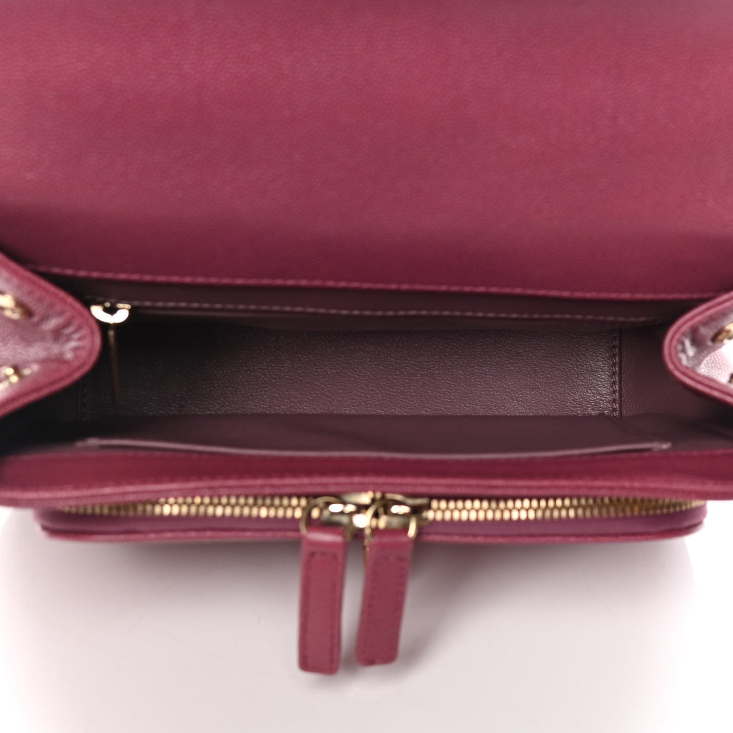Caviar Quilted Medium Business Affinity Flap Burgundy