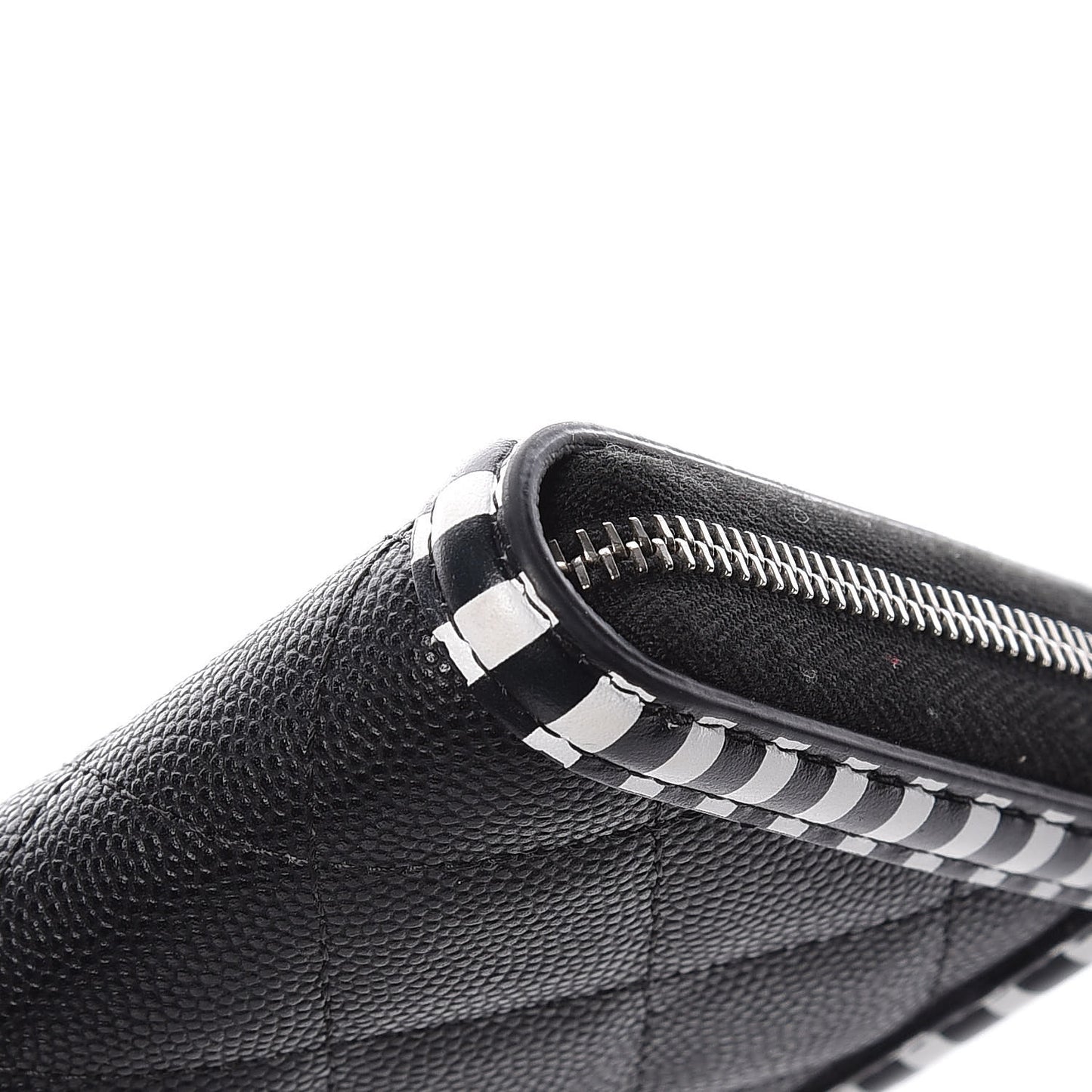 Caviar Quilted Stripe Filigree Zip Wallet Black White