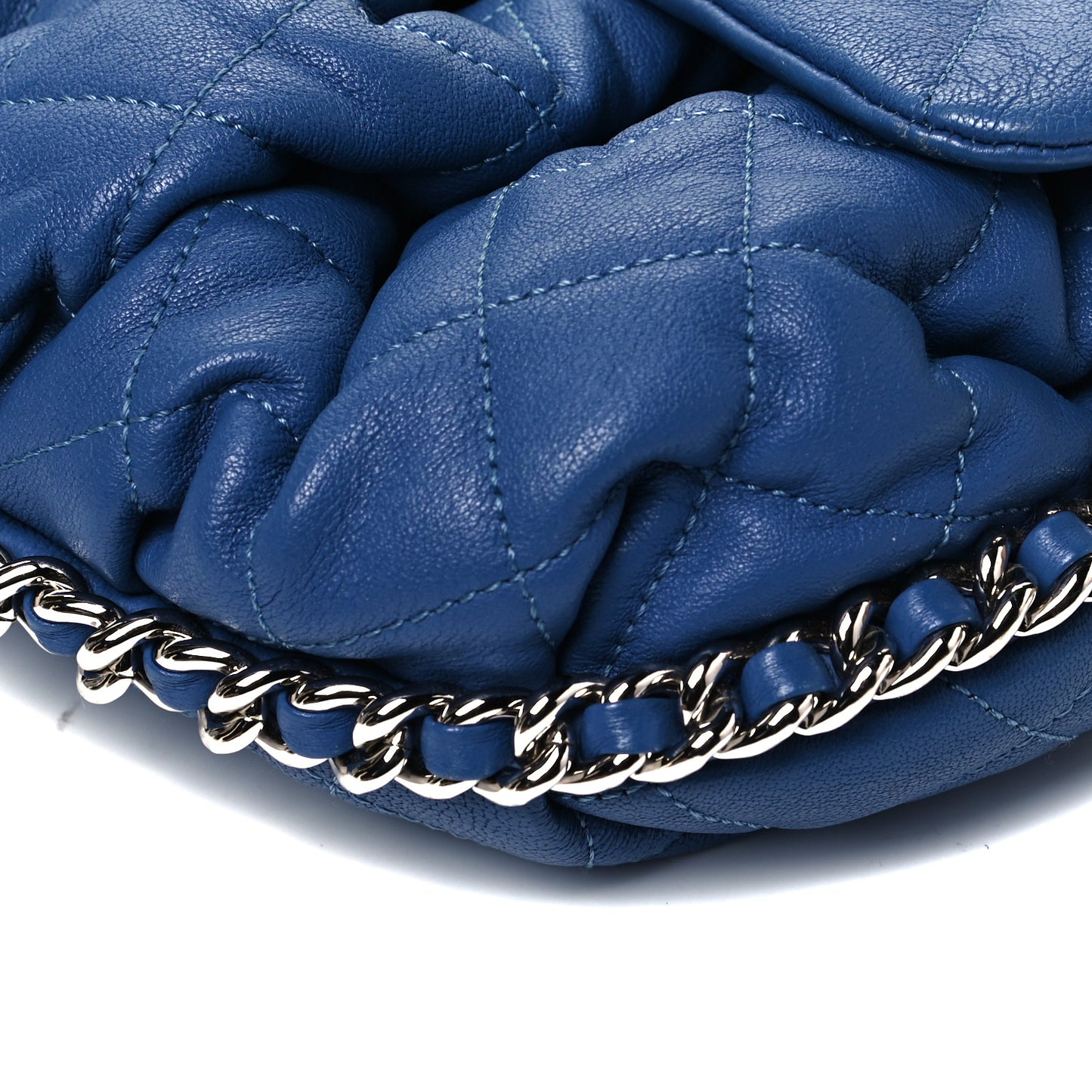 Washed Lambskin Quilted Medium Chain Around Messenger Blue