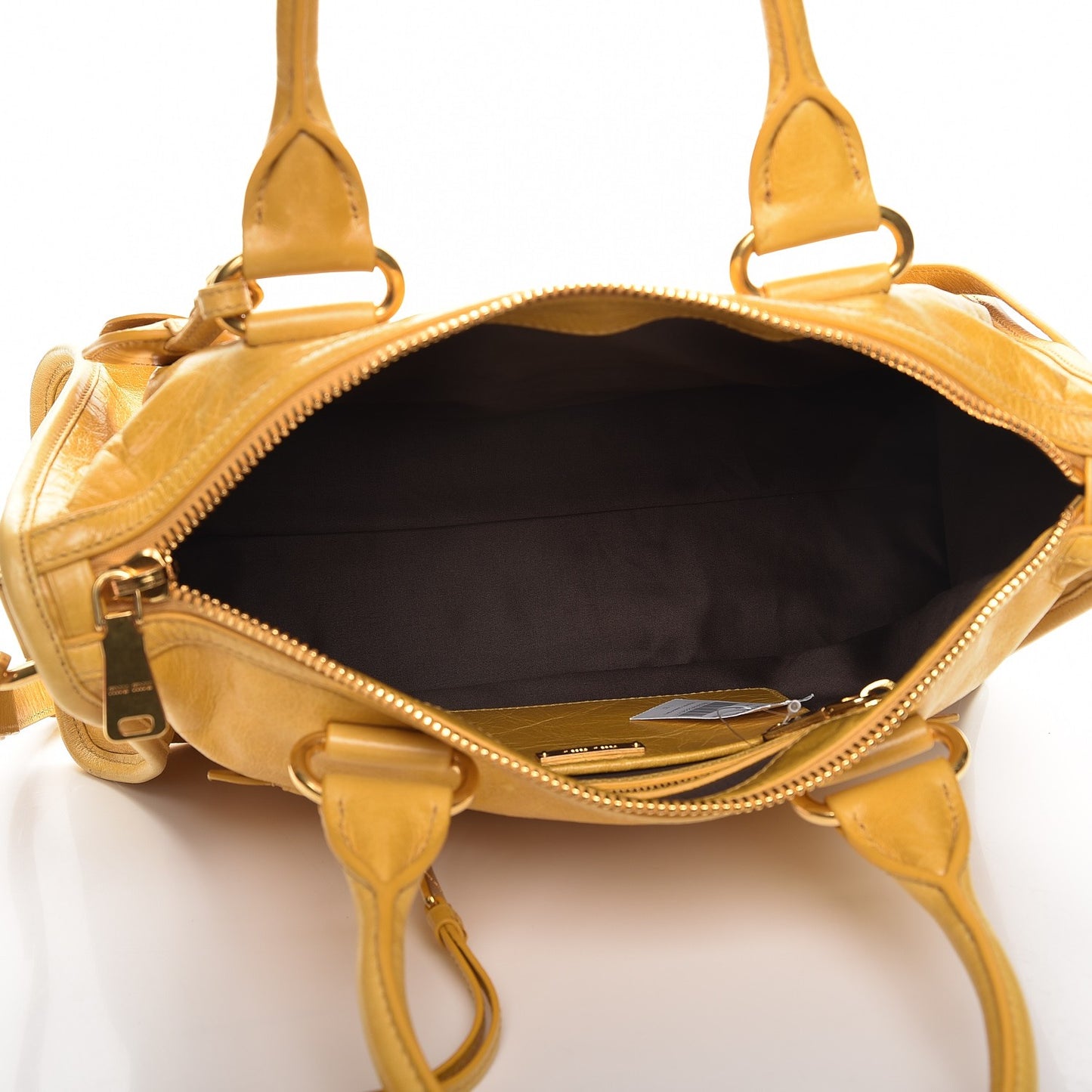 Vitello Shine Zip Tote Mimosa