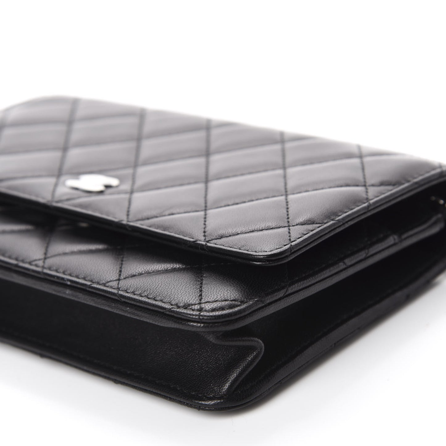 Lambskin Quilted Wallet On Chain WOC Black