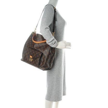Louis Vuitton Monogram Metis 2 of 8