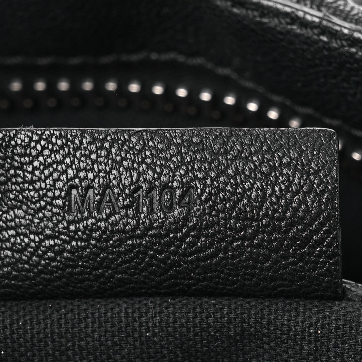Givenchy Waxy Grained Calfskin Medium Nightingale Black 7 of 11
