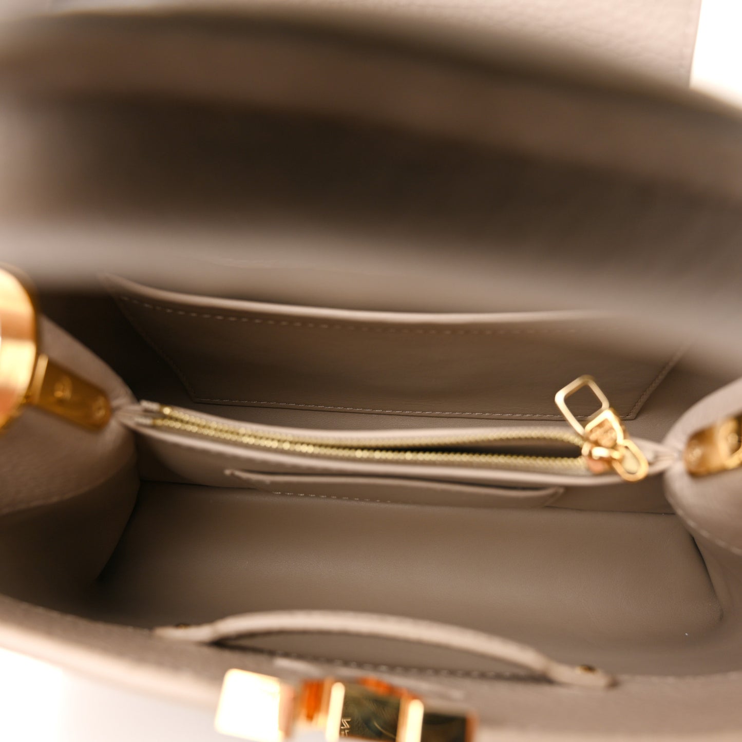 Taurillon Capucines BB Galet