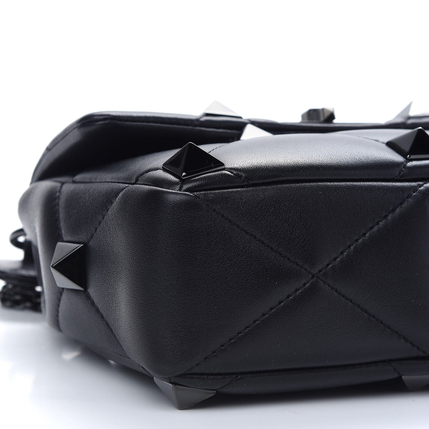 Nappa Monochrome Medium Roman Stud Shoulder Bag Black
