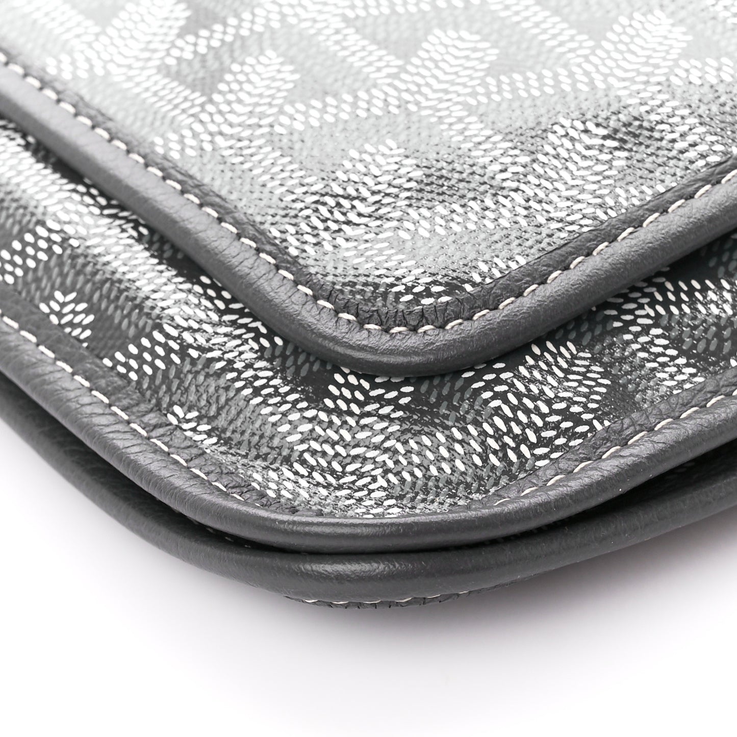 Goyardine Plumet Wallet Clutch Grey