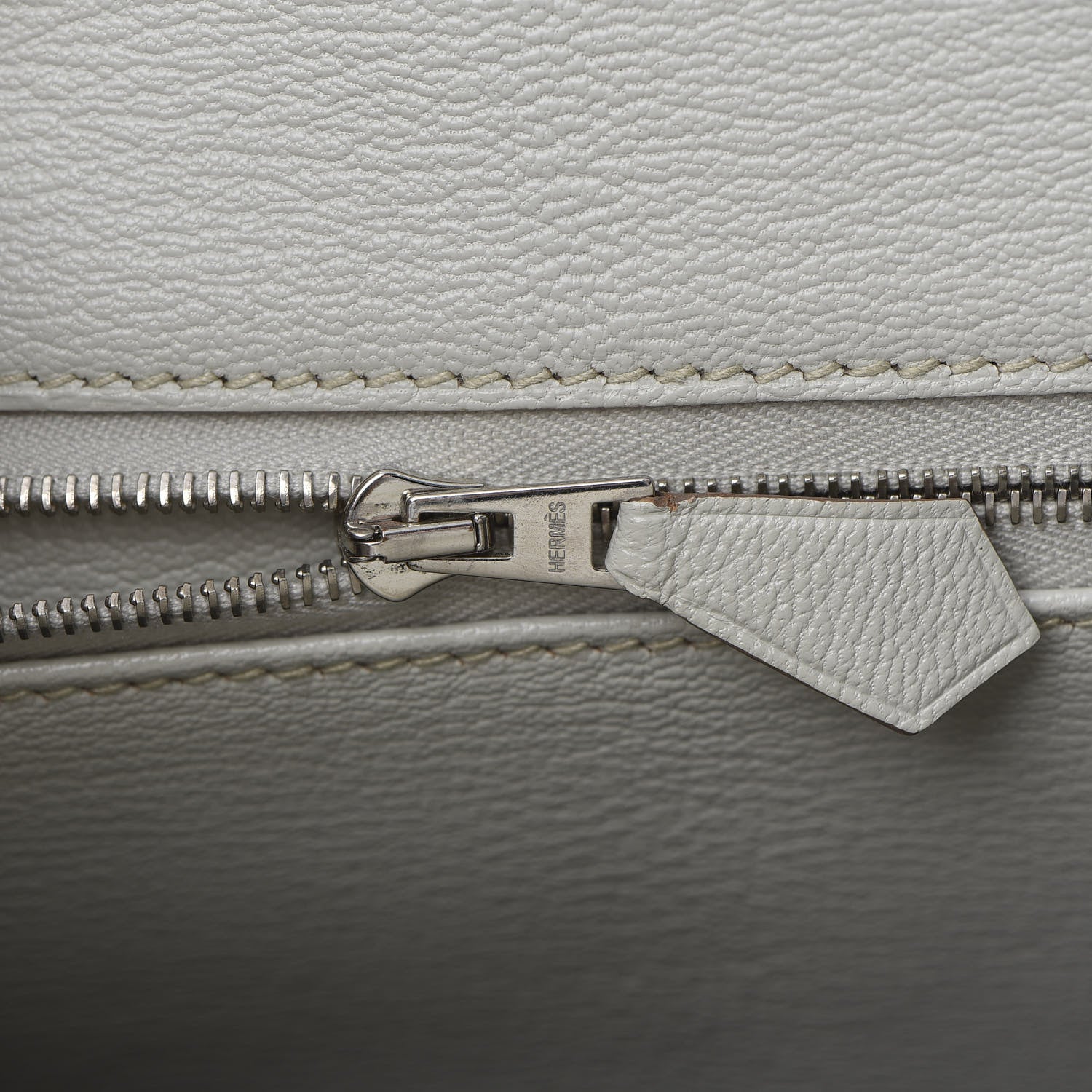 Hermes Matte Niloticus Crocodile Birkin 35 Beton 16 of 39