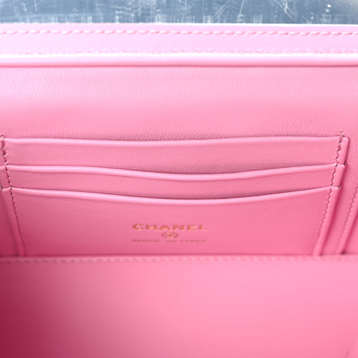 Caviar Quilted Sweetheart Vanity Case Pink