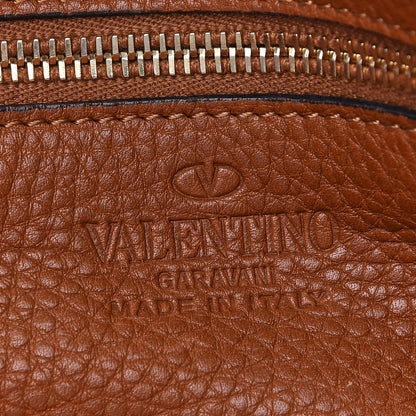 Valentino Garavani Pebbled Calfskin Medium Rockstud Tote Light Cuir 11 of 14