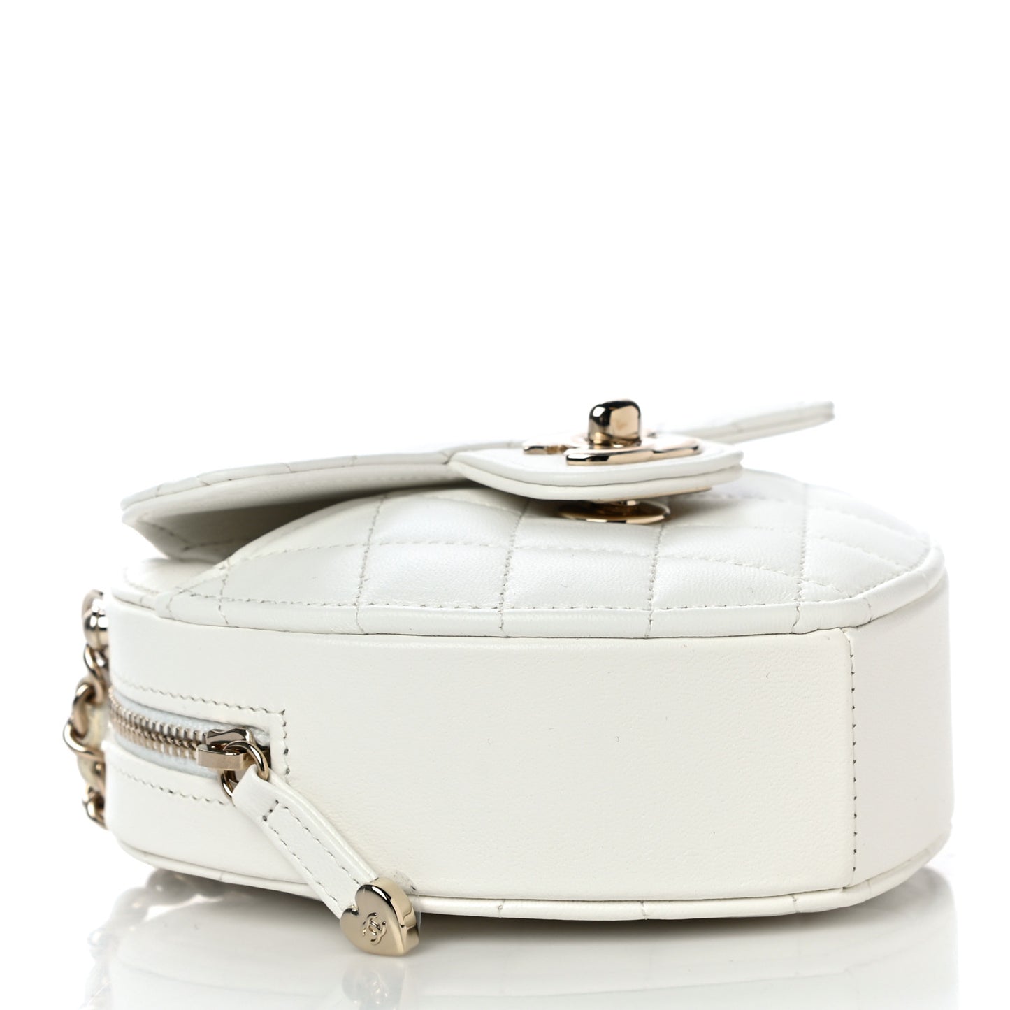 Lambskin Quilted CC In Love Heart Clutch With Chain White