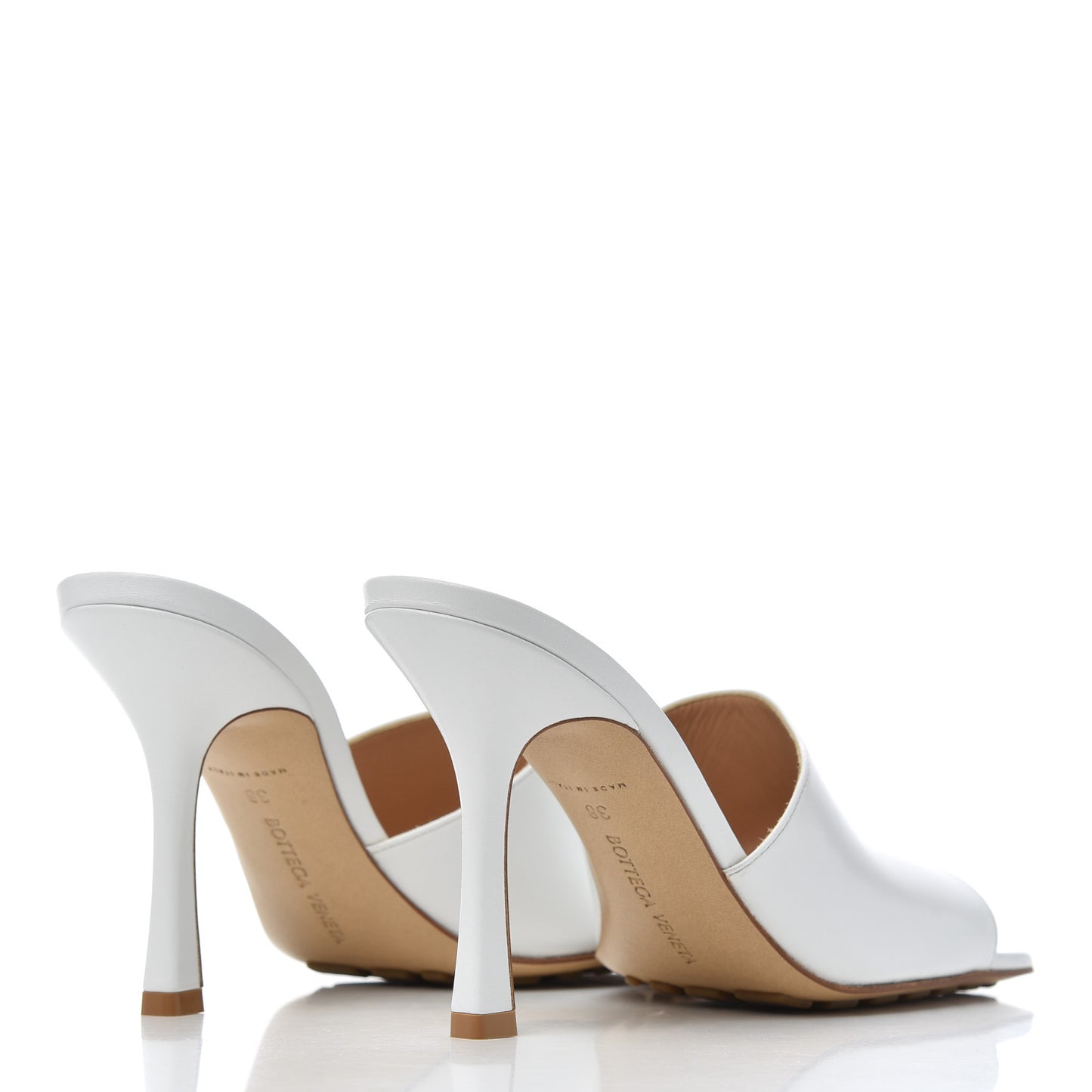 Lambskin Stretch Mule Sandals 38 Optic White