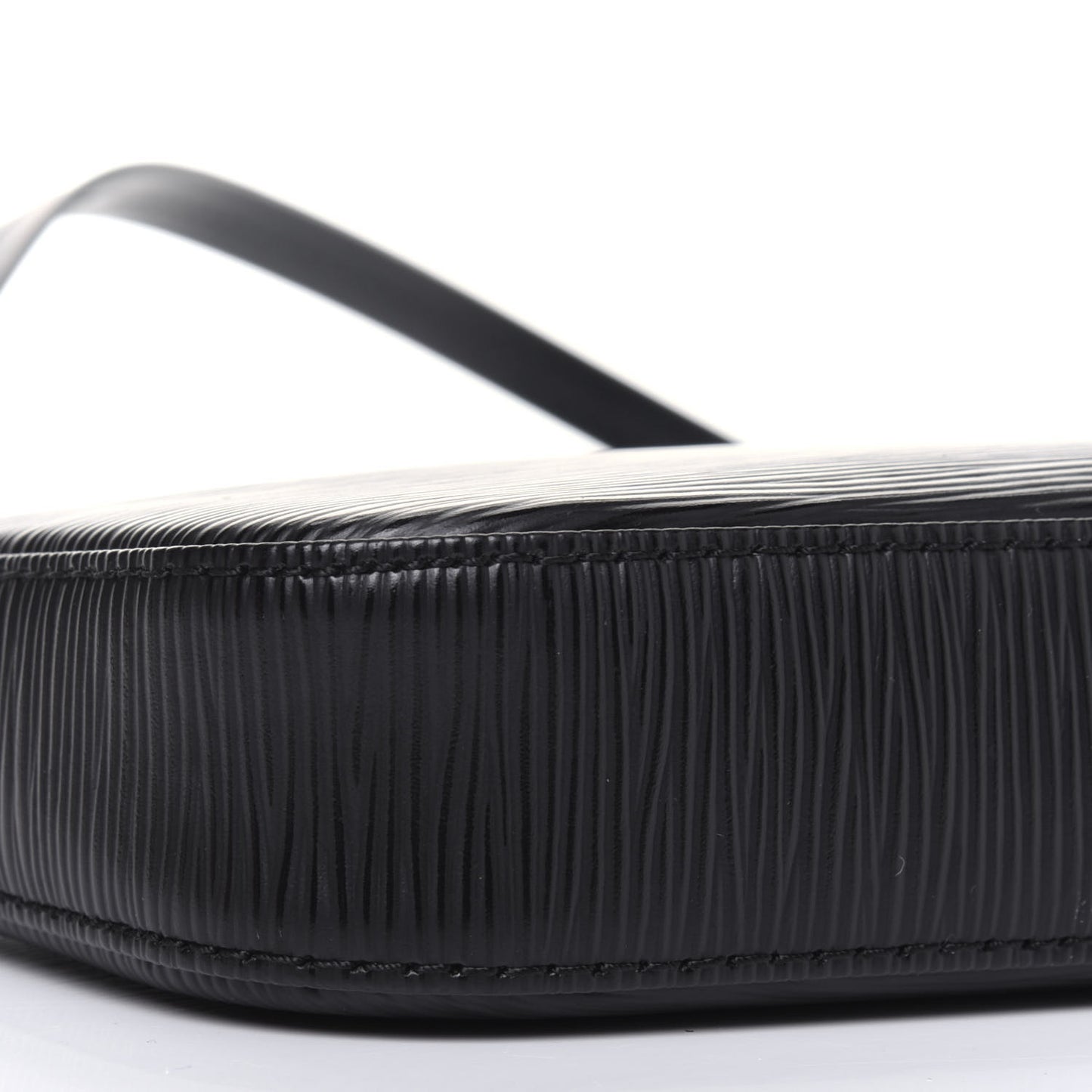 Epi Pochette Accessories NM Black