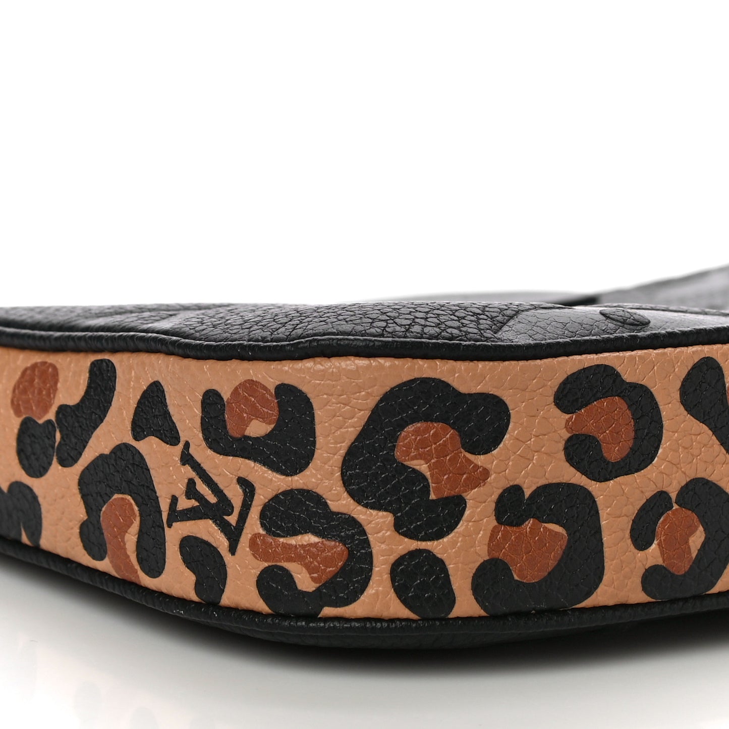 Empreinte Monogram Giant Wild At Heart Multi Pochette Accessories Mini Pochette Black